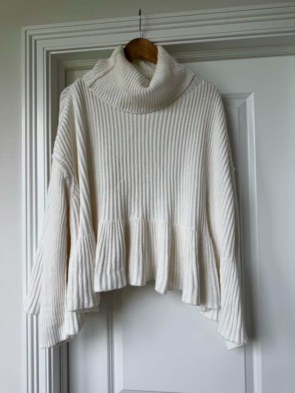 Free People Oversized Ivory Cowl Neck Chunky Knit Sweater OS